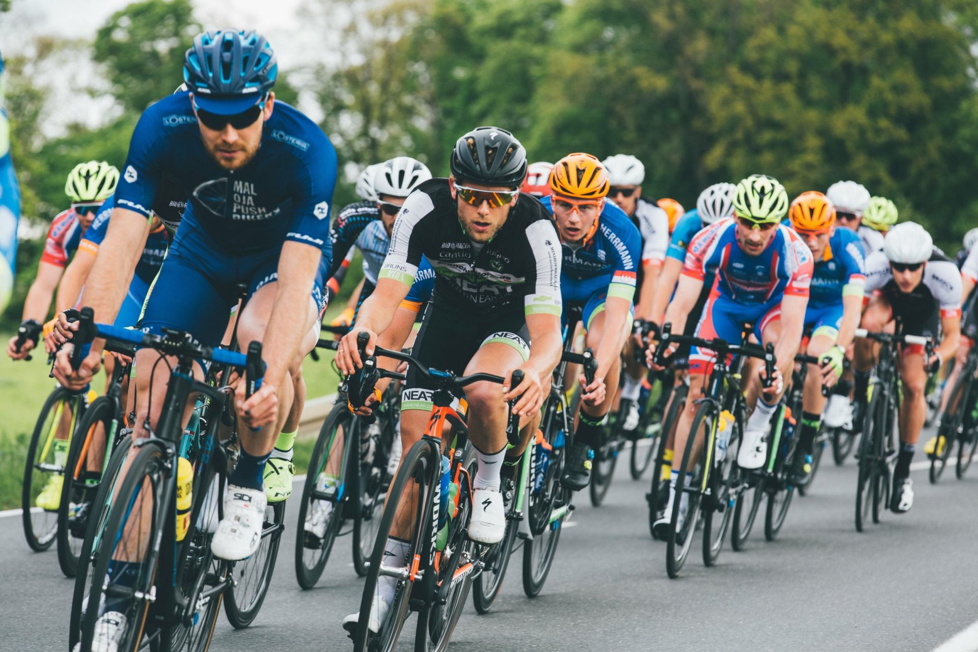 Von Giro Bis Roubaix: Eine Reise Zu Den Legendärsten Radrennen